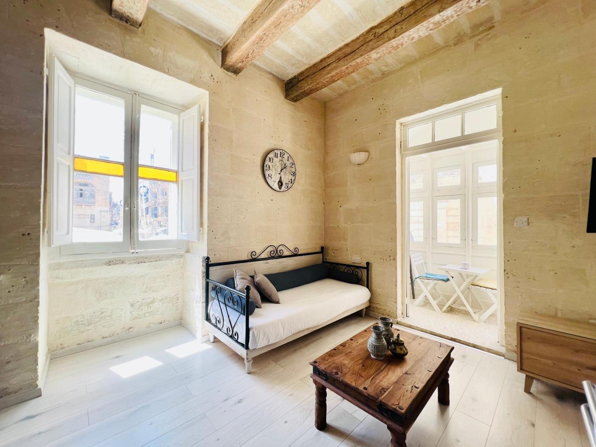 Coffee Loft - Grand Master Palace Валетта Экстерьер фото